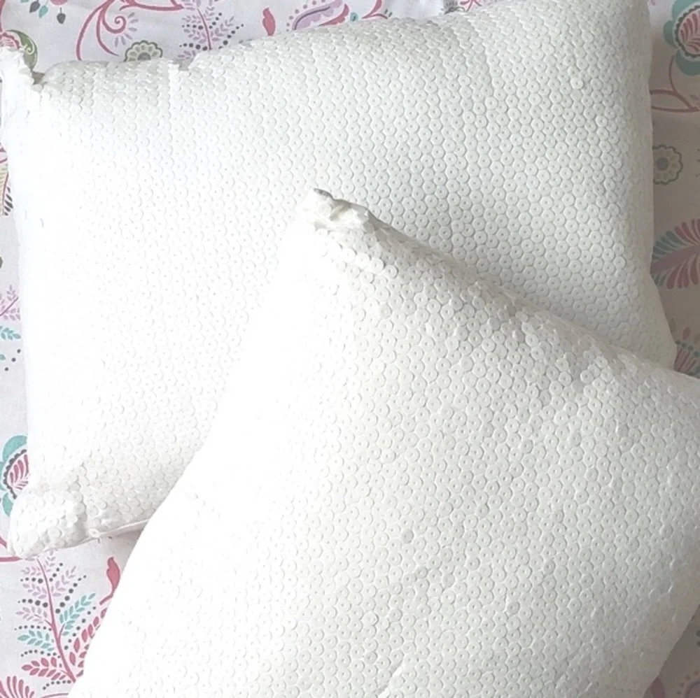 Manor Hill Glam Serenade White Sequin Pillows 2 Pieces Bundle NWT